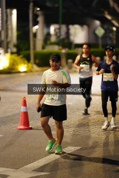 Runner Photo 3352935