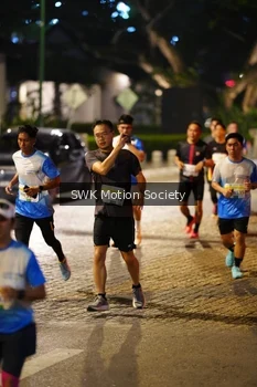 Runner Photo 3352963