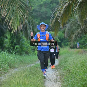 Runner Photo 33530