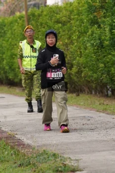 Runner Photo 3353640