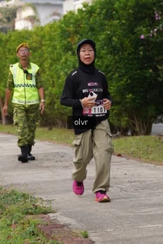 Runner Photo 3353653
