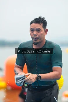 Runner Photo 3353876
