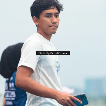 Runner Photo 3354092