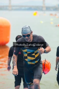 Runner Photo 3354307