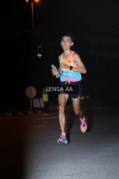 Runner Photo 3355955