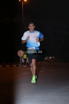 Runner Photo 3356022