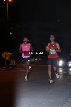 Runner Photo 3356026