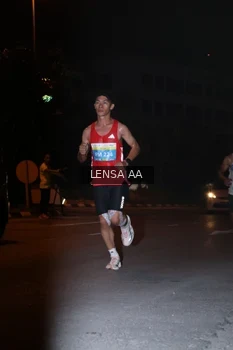 Runner Photo 3356038