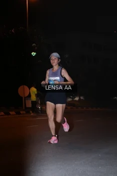 Runner Photo 3356041