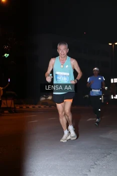 Runner Photo 3356054