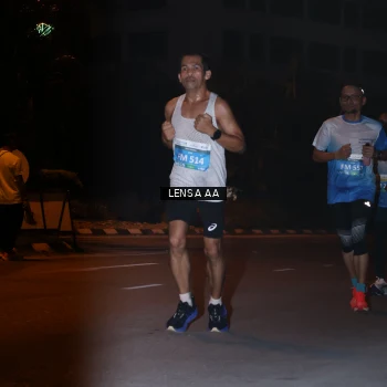 Runner Photo 3356056
