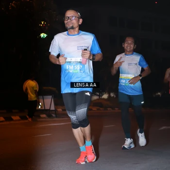 Runner Photo 3356059
