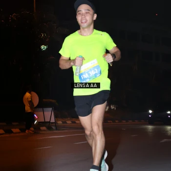 Runner Photo 3356062