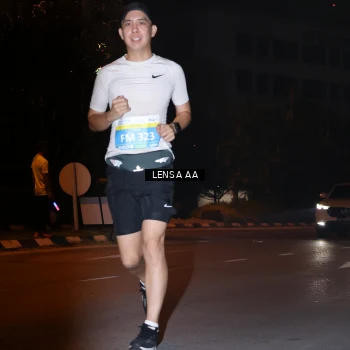 Runner Photo 3356068