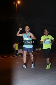 Runner Photo 3356081