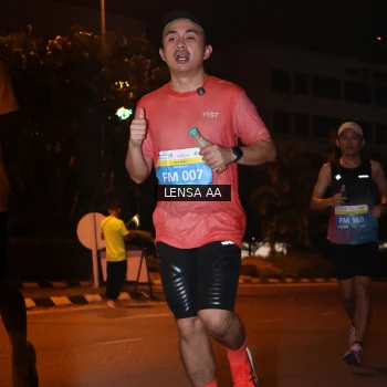 Runner Photo 3356091