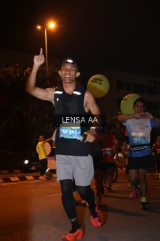 Runner Photo 3356101