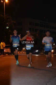 Runner Photo 3356109