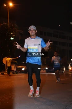 Runner Photo 3356115