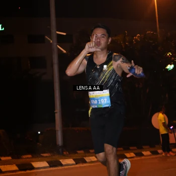 Runner Photo 3356153