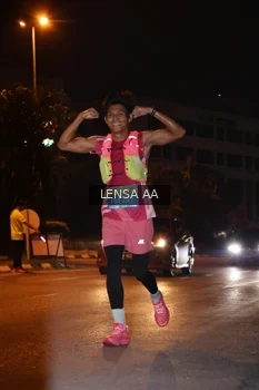 Runner Photo 3356166