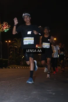 Runner Photo 3356607
