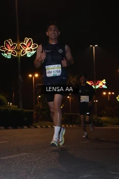 Runner Photo 3356632