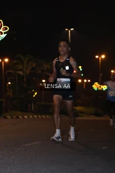 Runner Photo 3356736