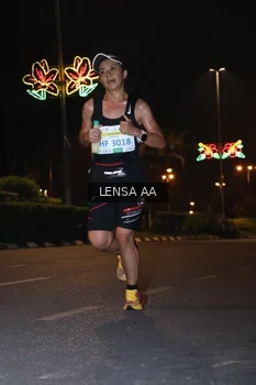 Runner Photo 3356771