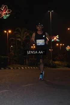 Runner Photo 3356772