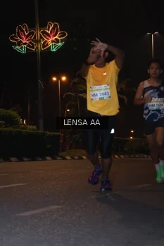 Runner Photo 3356775