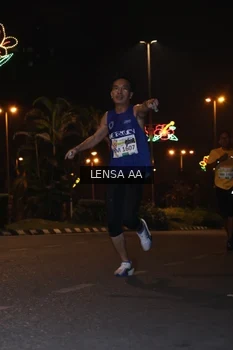 Runner Photo 3356778