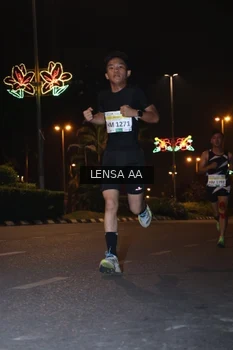 Runner Photo 3356791