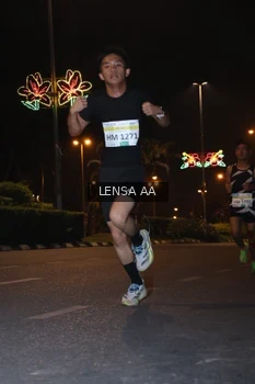 Runner Photo 3356793