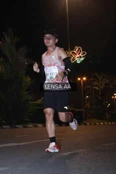 Runner Photo 3356822