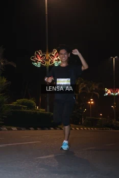 Runner Photo 3356835