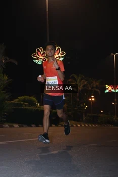 Runner Photo 3356850