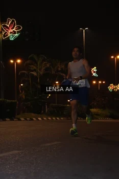 Runner Photo 3356912