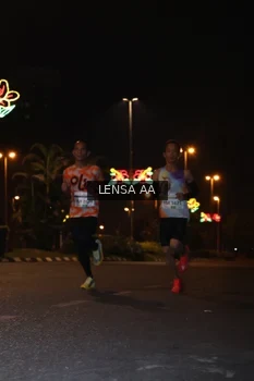 Runner Photo 3356917