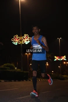 Runner Photo 3356954