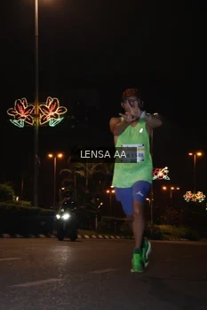 Runner Photo 3356966
