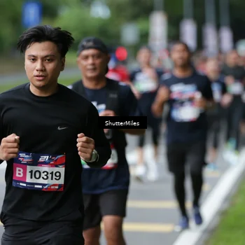 Runner Photo 33572