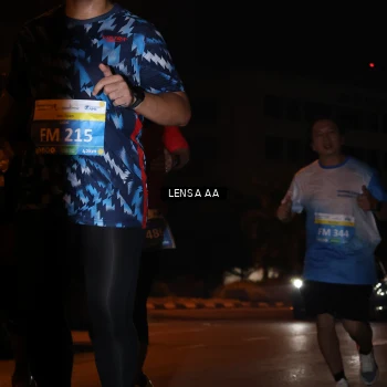 Runner Photo 3357427
