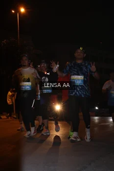Runner Photo 3357430