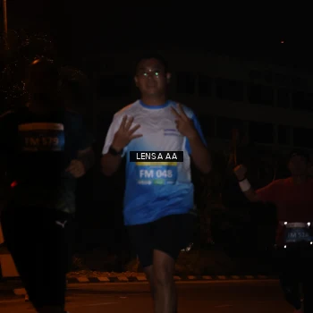 Runner Photo 3357446