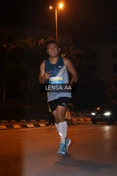 Runner Photo 3357675