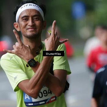 Runner Photo 33605