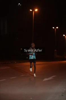 Runner Photo 3360907