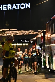 Runner Photo 3362475