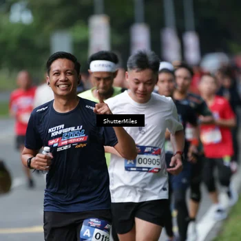 Runner Photo 33627